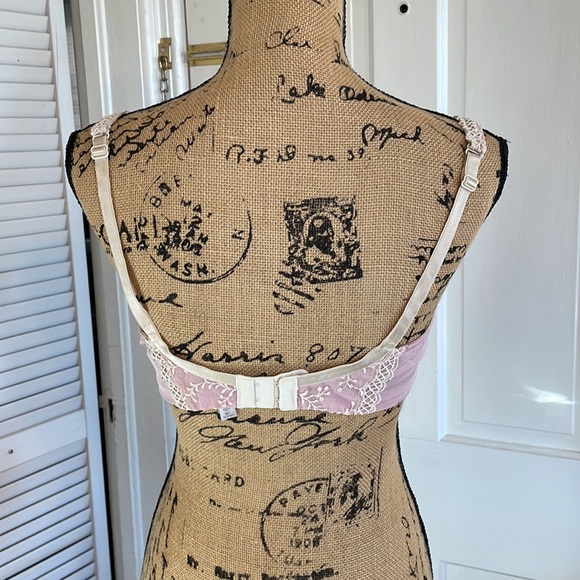 Bra - Picture 4 of 5